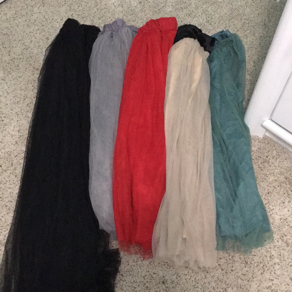 Lot of 5 tulle skirts